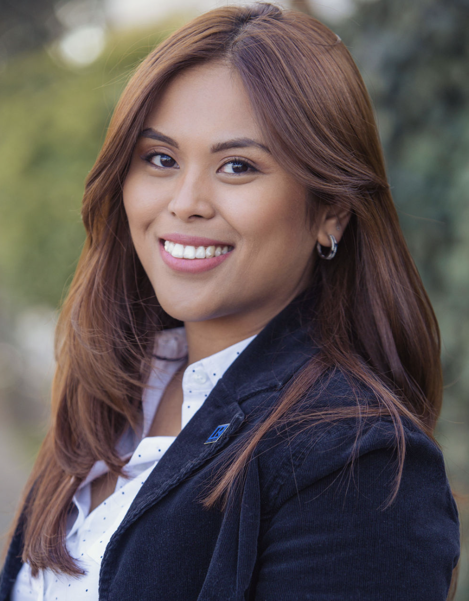 Uzziel Abrigo — Real Estate Agent